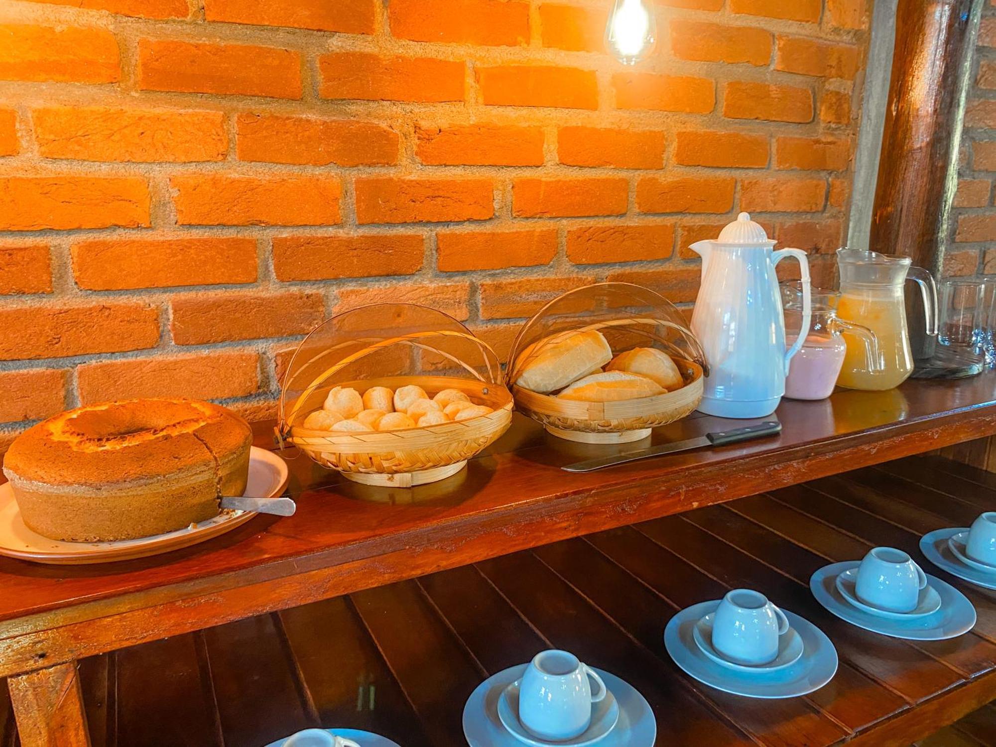 Pousada E Restaurante Casarao ปัสซากวาโตร ภายนอก รูปภาพ