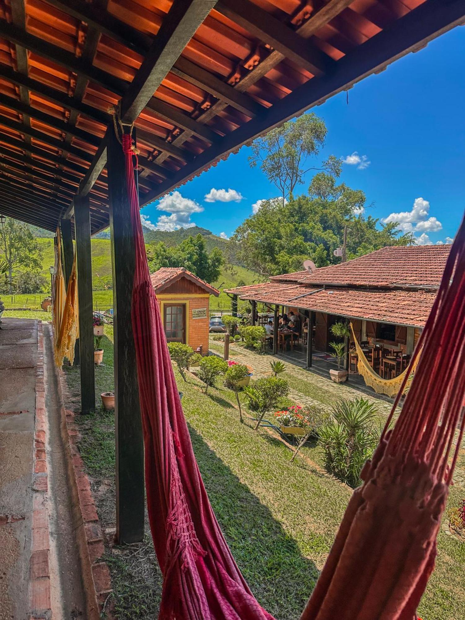 Pousada E Restaurante Casarao ปัสซากวาโตร ภายนอก รูปภาพ
